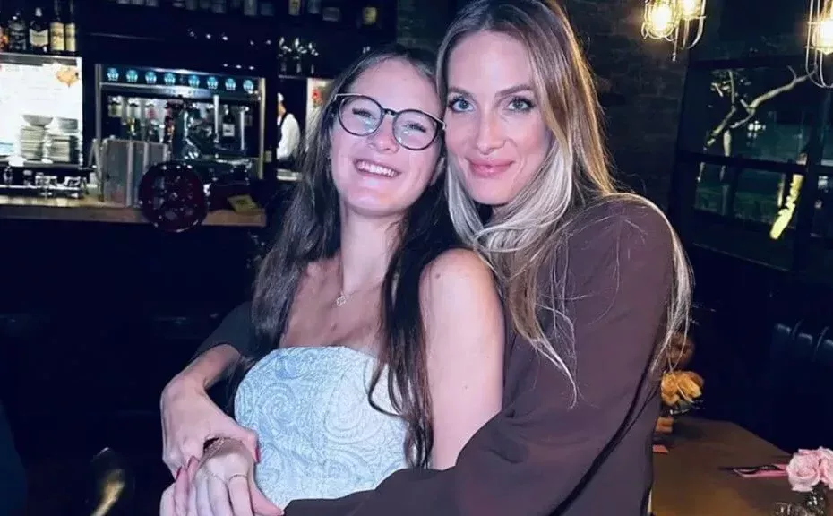 Famosos prestam homenagens no velório da filha da modelo Schynaider: comoção e solidariedade marcam despedida