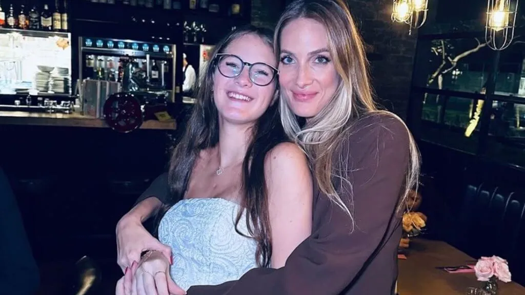 Famosos prestam homenagens no velório da filha da modelo Schynaider: comoção e solidariedade marcam despedida