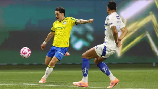 Empate em 0 a 0 Verdão abre vantagem mínima na liderança em jogo de pouca inspiração e muita polêmica