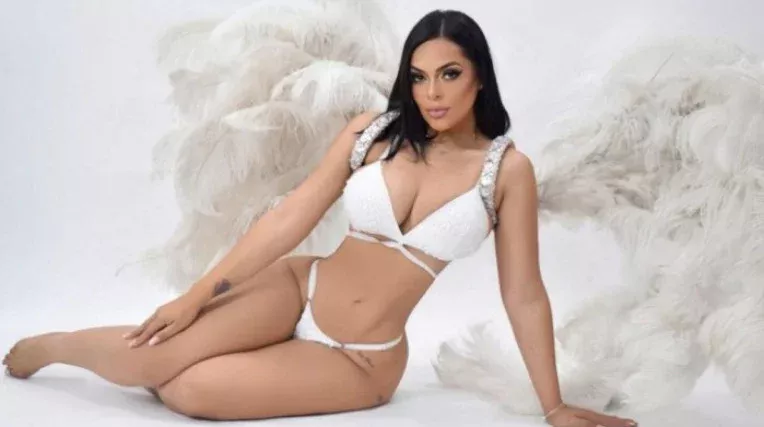 Musa do Cerro Porteño Reage a Acusações de Fotos para Homem Casado