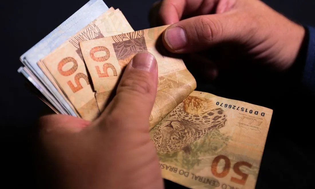 Salário na Conta! Quinto Dia Útil de Outubro 2025 Cai na Terça-feira (7)