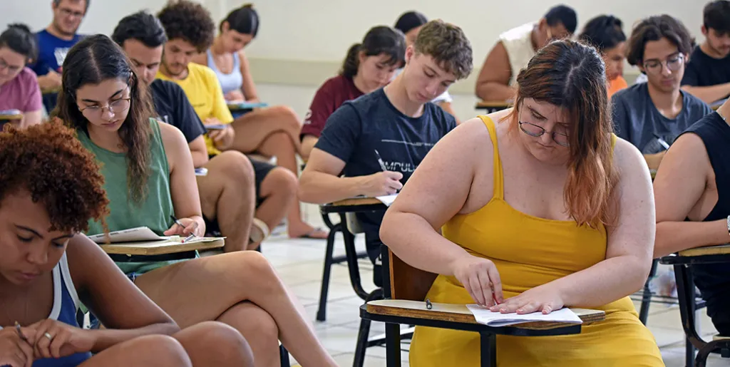 Unicamp 2026: primeira fase do vestibular será neste domingo (26/10); veja o que levar e o que pode eliminar o candidato 1 Unicamp 2026: primeira fase do vestibular será neste domingo (26/10); veja o que levar e o que pode eliminar o candidato
