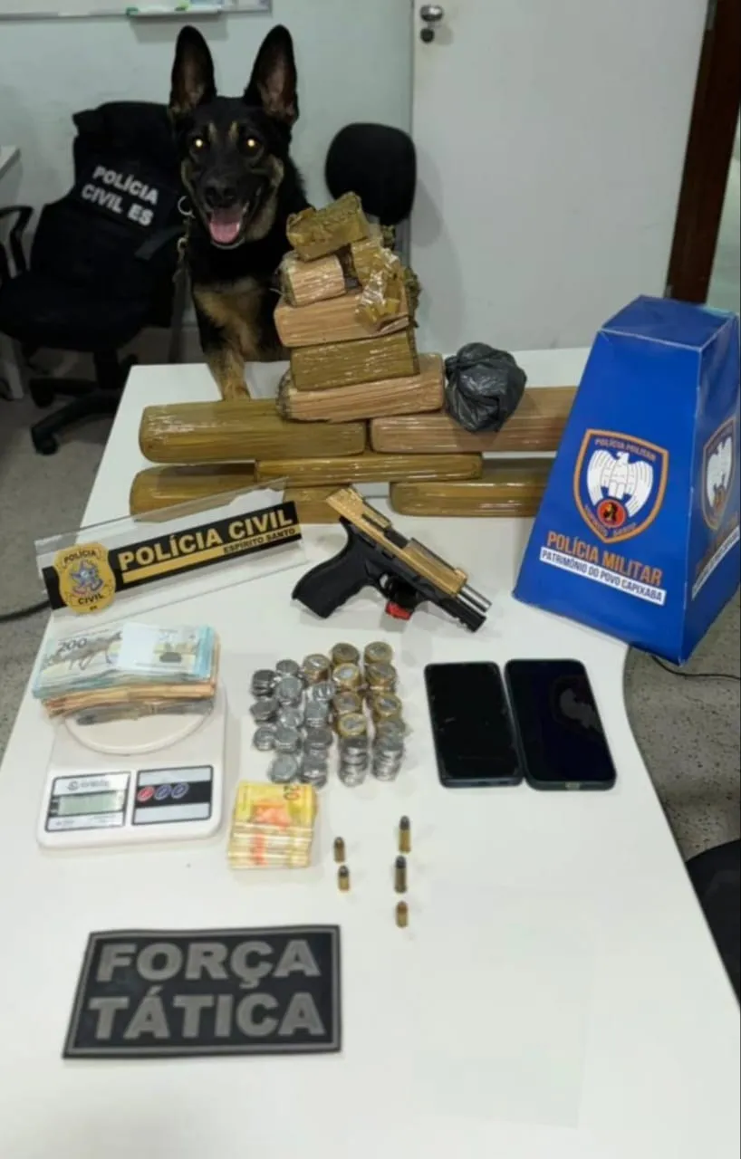 Operação conjunta prende suspeito e apreende arma e drogas em Guarapari