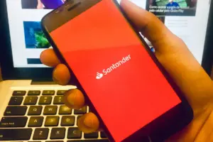 Santander Fora do Ar: Instabilidade Crítica Atinge Pix e Serviços Essenciais Hoje (28)