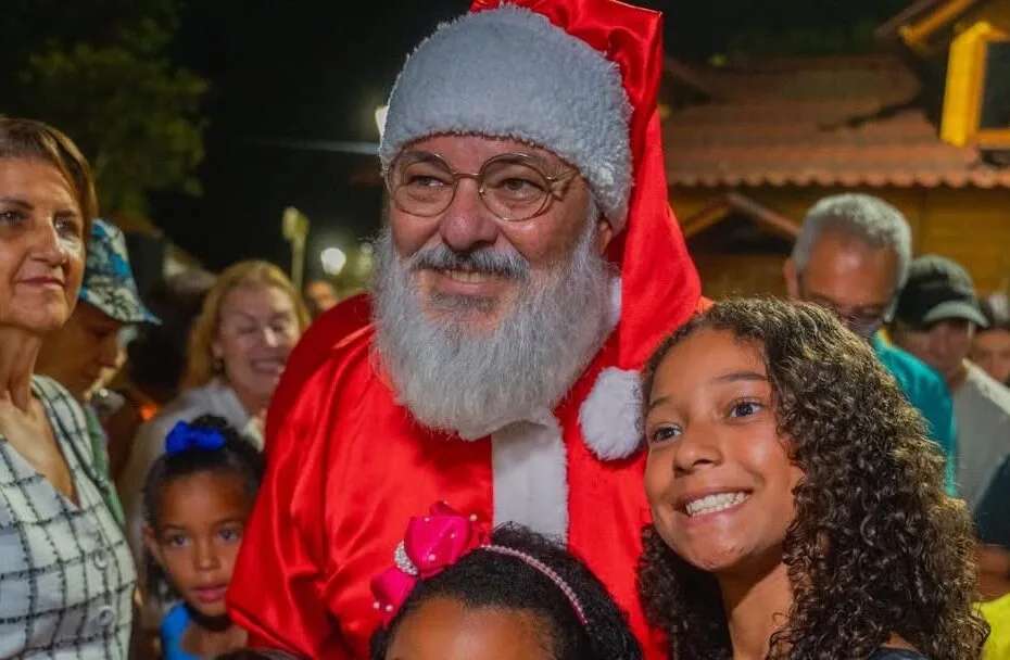 Natal em Guarapari 2025 atrações, turismo e decoração