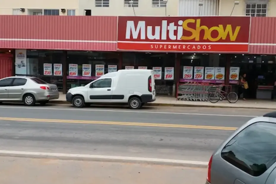 Multishow Supermercados na Rodovia do Sol, 67, em Meaípe, Guarapari (ES) — supermercado completo para turistas e moradores