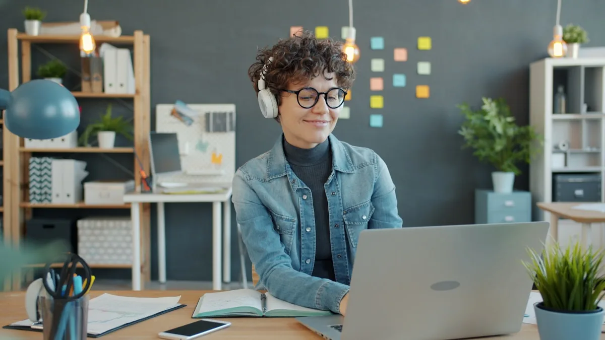 Leia mais sobre o artigo Cursos Online em Alta no Brasil: Crescimento de 340% em 2026