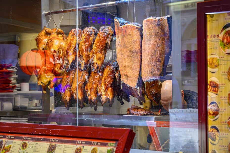 Dia do Churrasco — pessoas celebrando em restaurante de churrasco em São Paulo