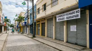 Leia mais sobre o artigo Feriado da Penha 13/04 em Guarapari e Grande Vitória: veja o que abre e fecha hoje