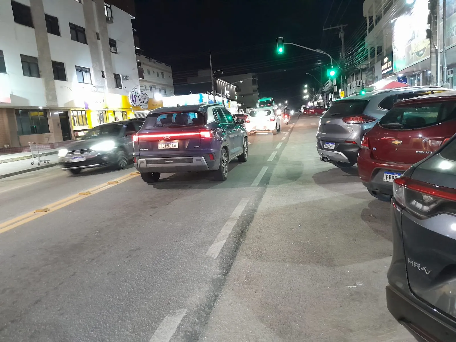 Leia mais sobre o artigo Guarapari ferve antes do feriado: praias, ruas e supermercados lotam na véspera da Sexta da Paixão