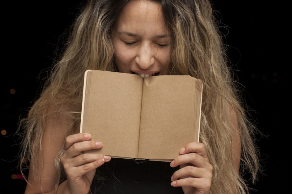 Curiosidades Incríveis — pessoas surpresas descobrindo fatos interessantes