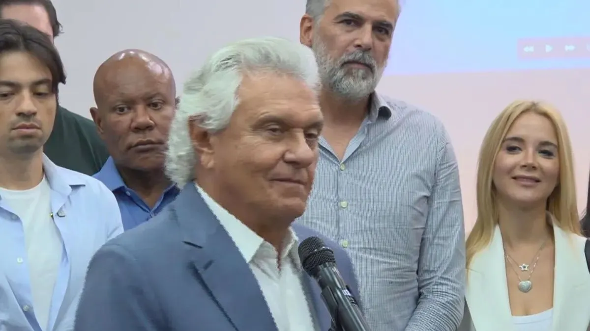 Leia mais sobre o artigo O Tabuleiro Reconfigurado: Datafolha Inicia Teste de Fogo para a Terceira Via de Caiado