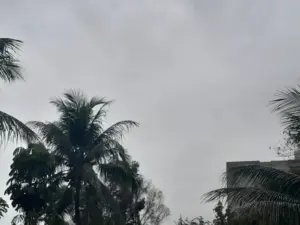 Previsão do Tempo em Guarapari Hoje, Sexta-feira 10 de Abril de 2026: Chuva em Áreas Específicas, Instabilidade e Nascer do Sol às 05h52