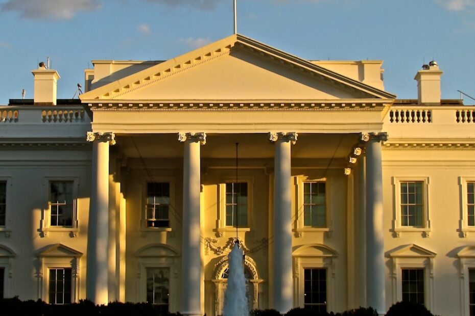 Trump descarta arma nuclear — presidente americano durante entrevista na Casa Branca sobre Irã
