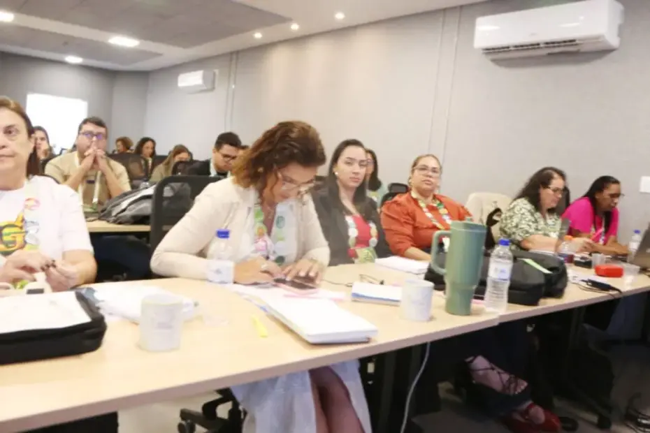Seduc/GO inicia treinamento para 40 analistas do Censo Escolar com