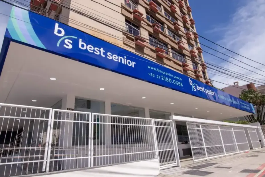 Best Senior anuncia parcerias com hospitais renomados, ampliando serviços médicos e hospitalares para idosos.