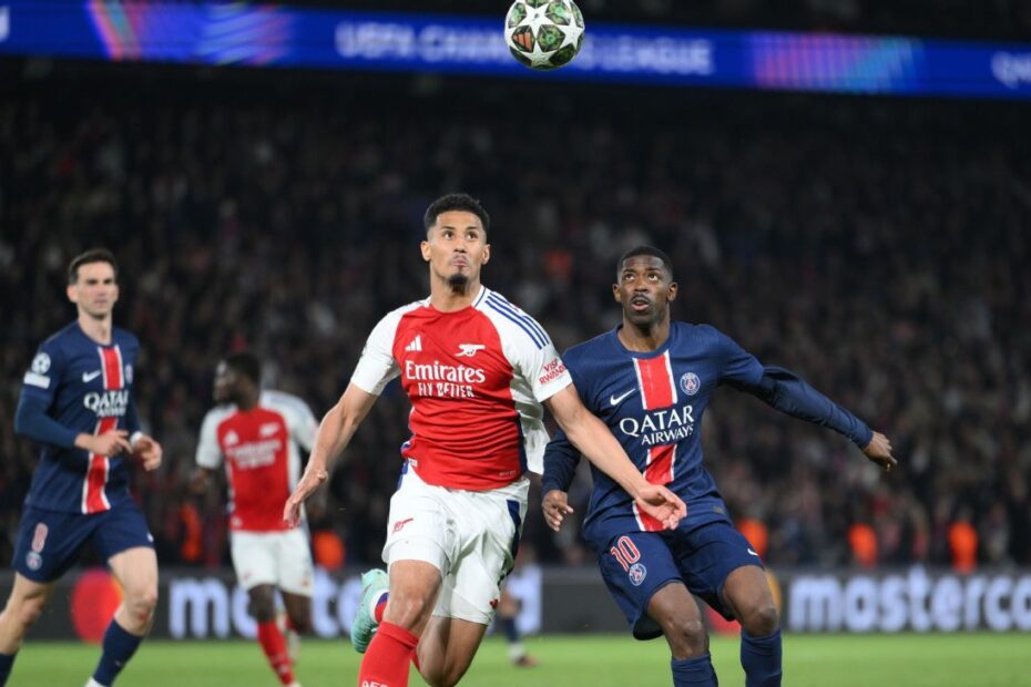 Imagem de Arsenal e PSG se enfrentando na final da Champions League, em Budapeste, representando a busca por títulos.