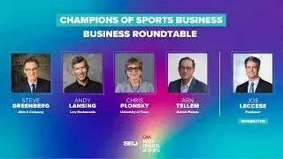 Imagem de painel do Fórum de Atletismo Intercolegial, discutindo nova liderança e desafios da Pac-12 no esporte universitário