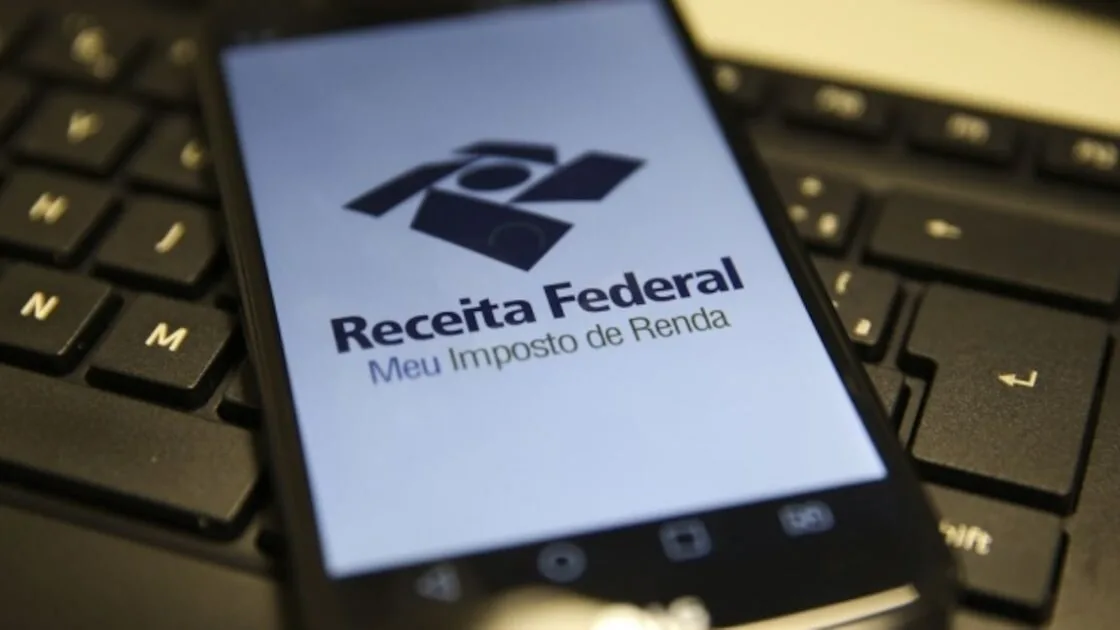 Leia mais sobre o artigo Declaração do Imposto de Renda vence em 29 de maio e gera multas oficiais