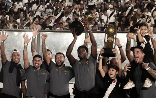 Vasco da Gama celebra o quinto título da Libertadores de Beach Soccer