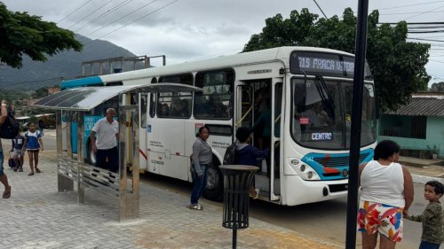 Guarapari finaliza construção de nova praça e amplia lazer em São Gabriel