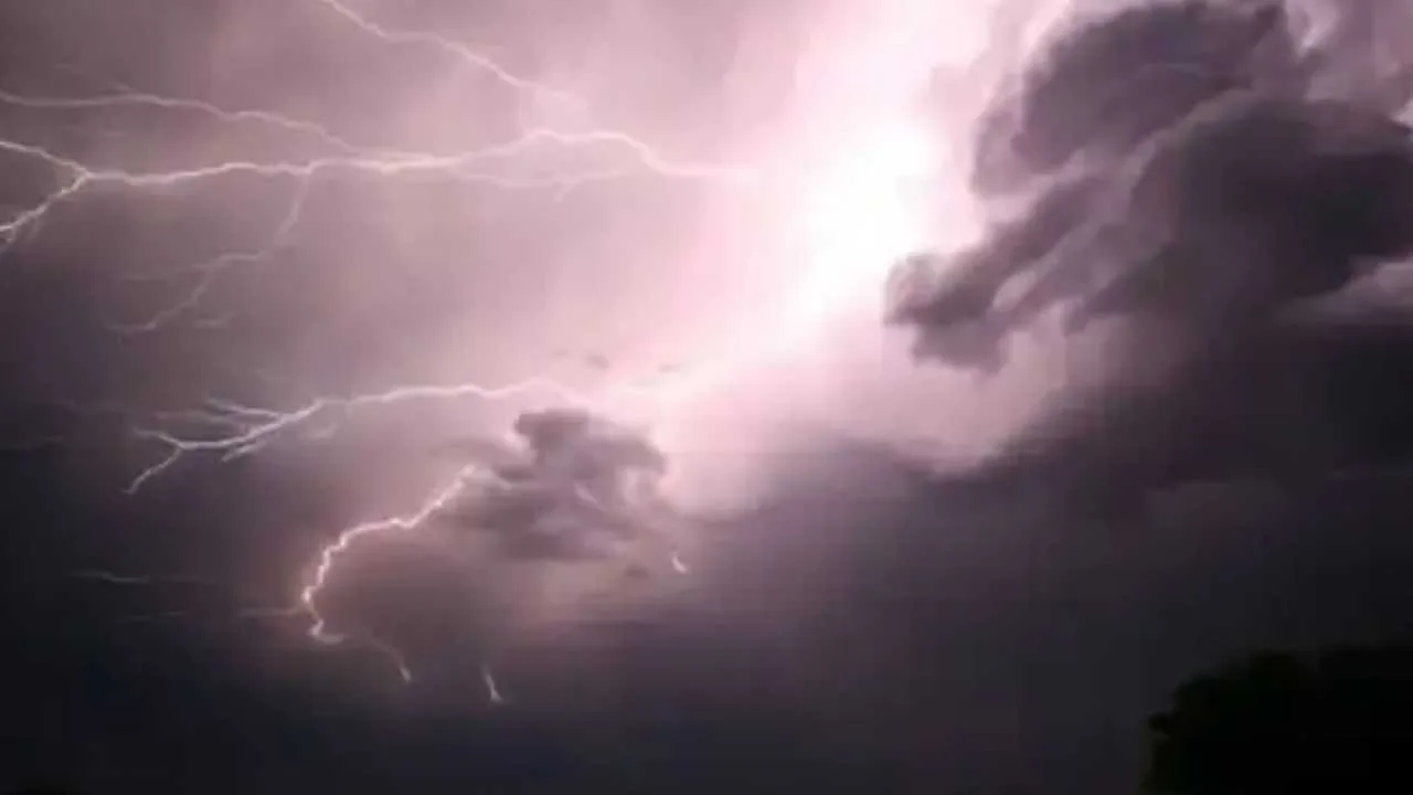 Alerta do Inmet sobre tempestades e granizo para 235 cidades brasileiras em 10 de junho.