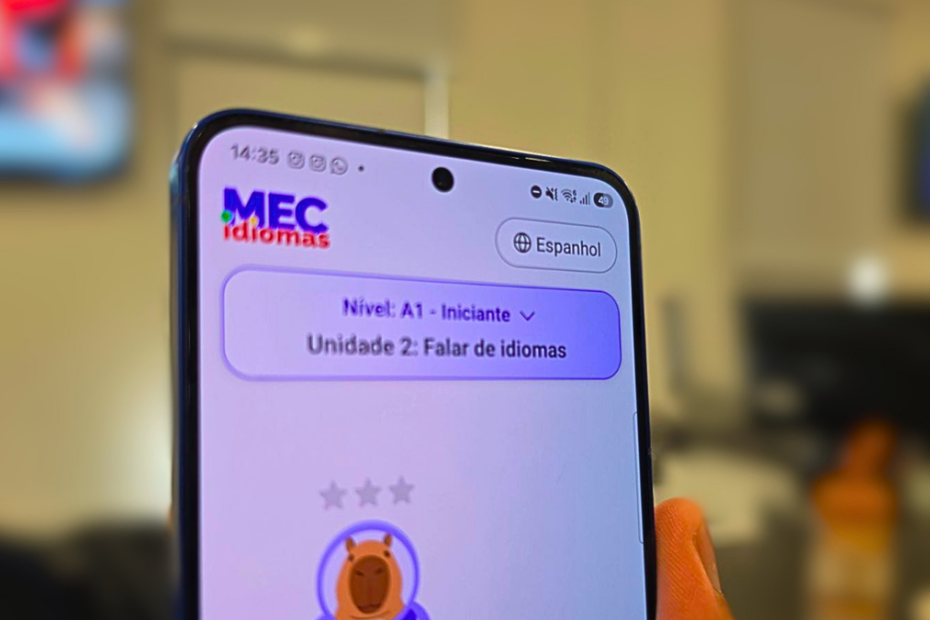 MEC Idiomas, novo aplicativo do governo para aprendizado de idiomas, disponível em smartphones com tela de início do app.
