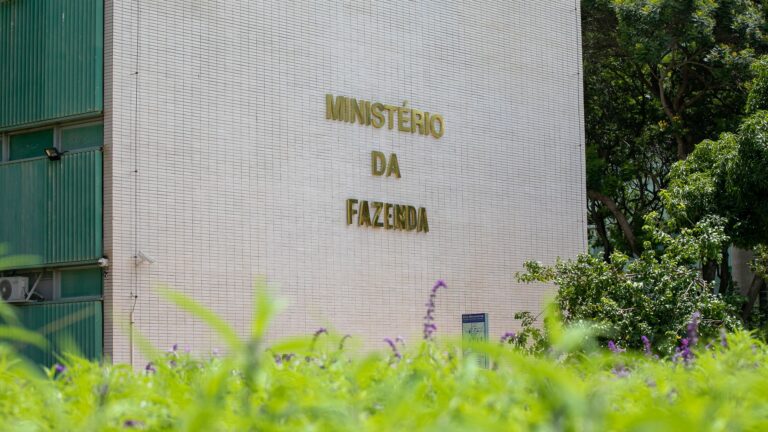 Ministério da Fazenda impõe sigilo de 100 anos sobre documentos de apostas on-line
