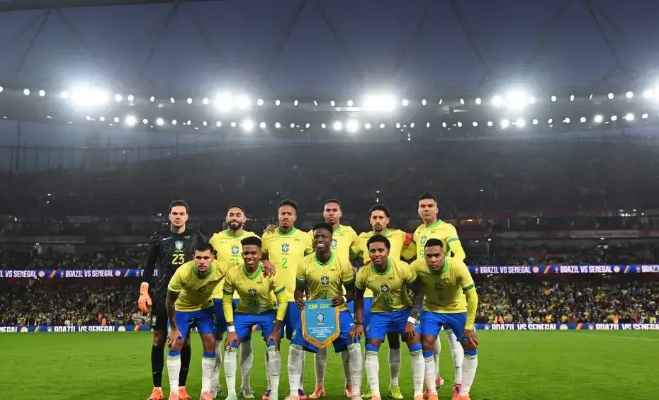 Seleção brasileira em campo durante a estreia contra o Marrocos na Copa do Mundo 2026.