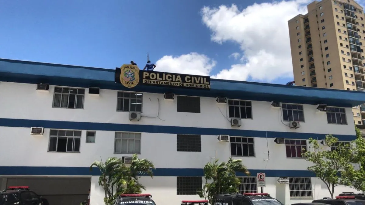 Leia mais sobre o artigo Polícia Civil prende suspeito de homicídio durante operação em Vitória