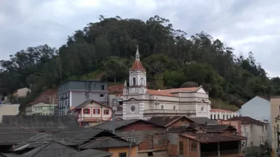 Vista de Santa Teresa, com a Igreja Matriz