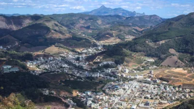 Vista de Venda Nova do Imigrante a partir do Mirante da TV
